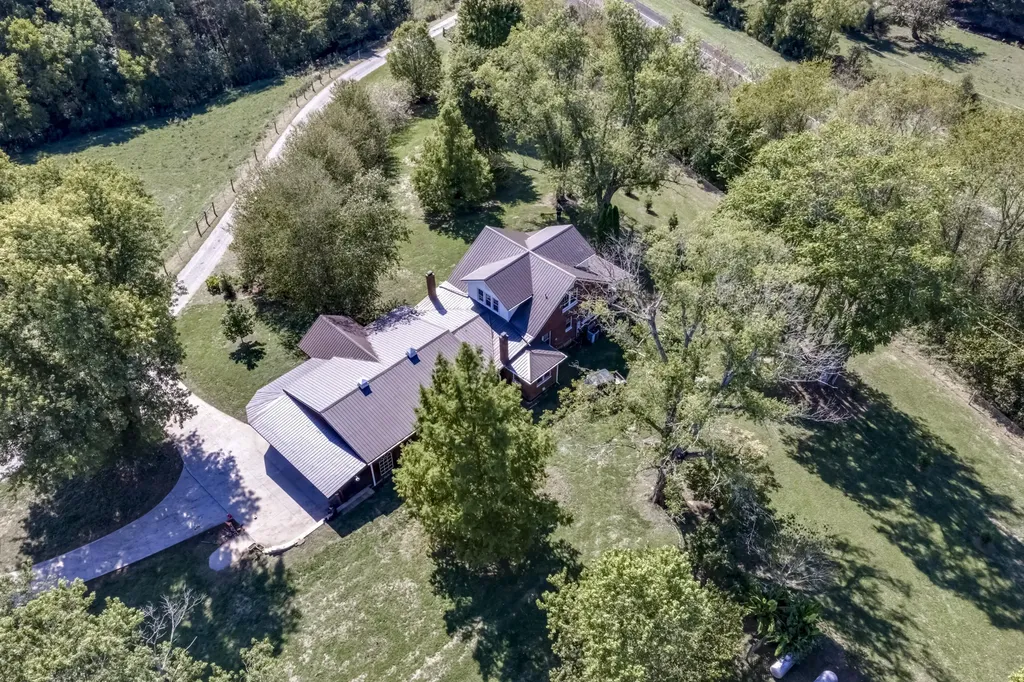 10900 Us Highway 127 Hustonville KY 40437