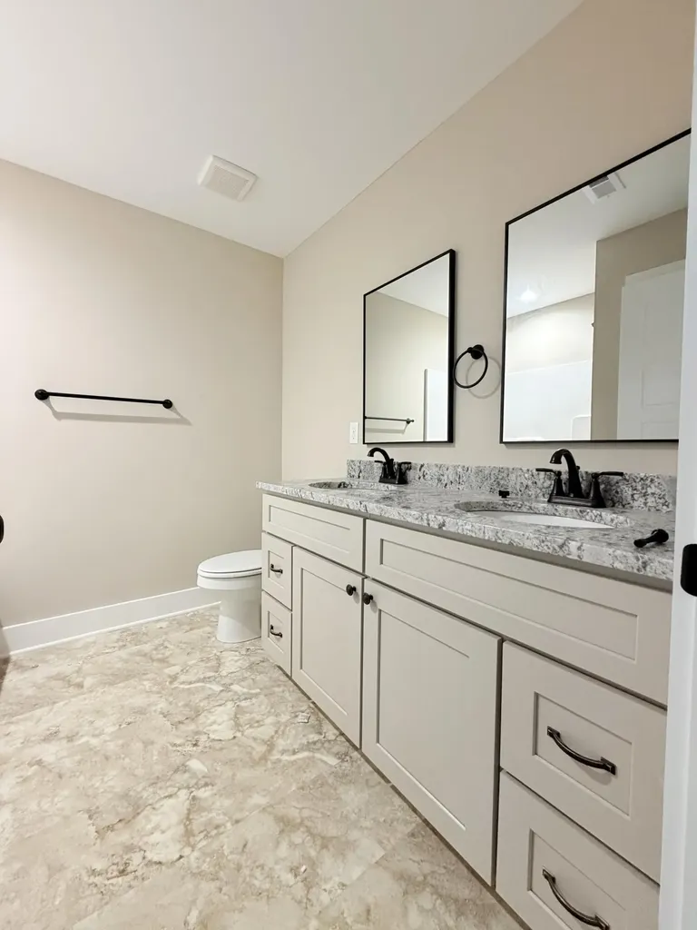 235 Brook Cove Berea KY 40403