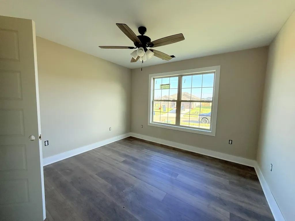 235 Brook Cove Berea KY 40403