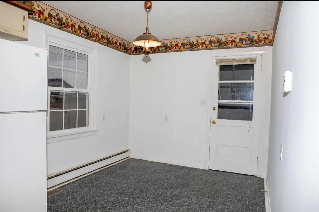 208 Meadowlane Road London KY 40744