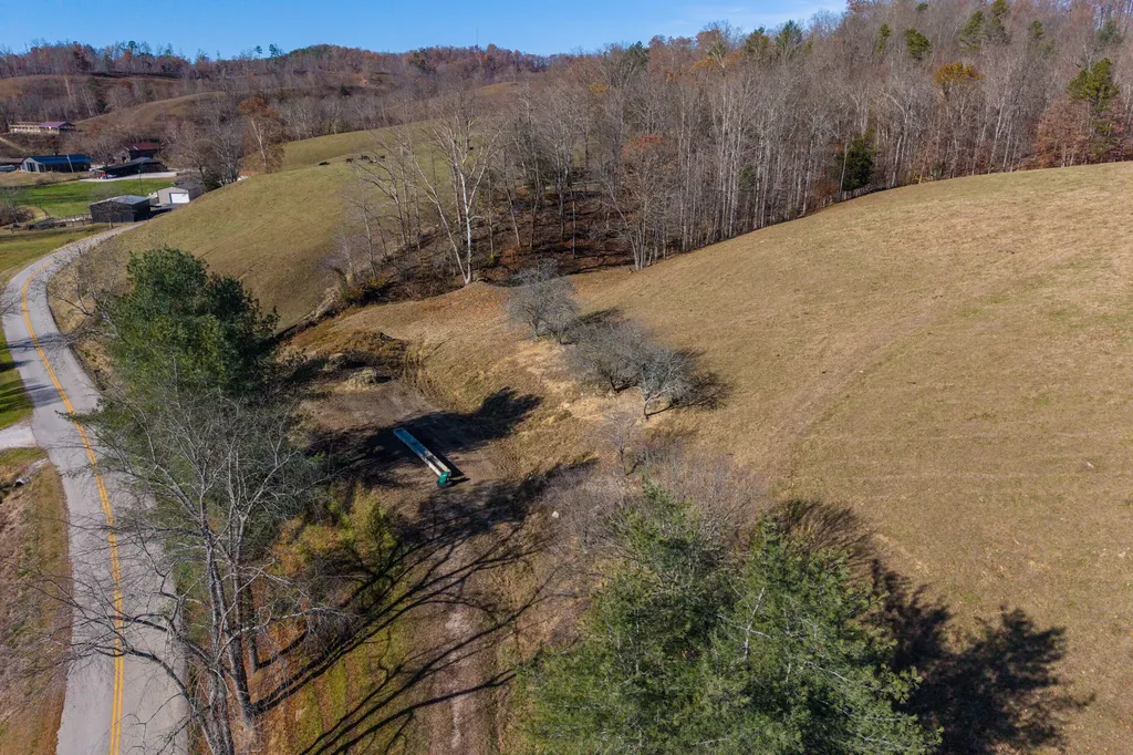 1124 State Highway 844 West Liberty KY 41472