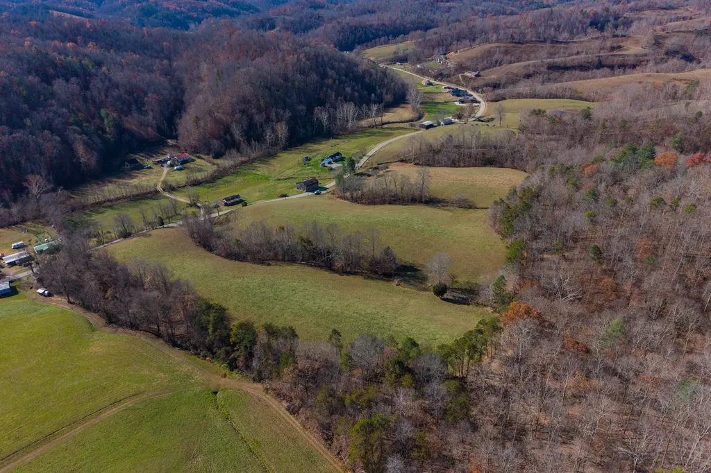 1124 State Highway 844 West Liberty KY 41472