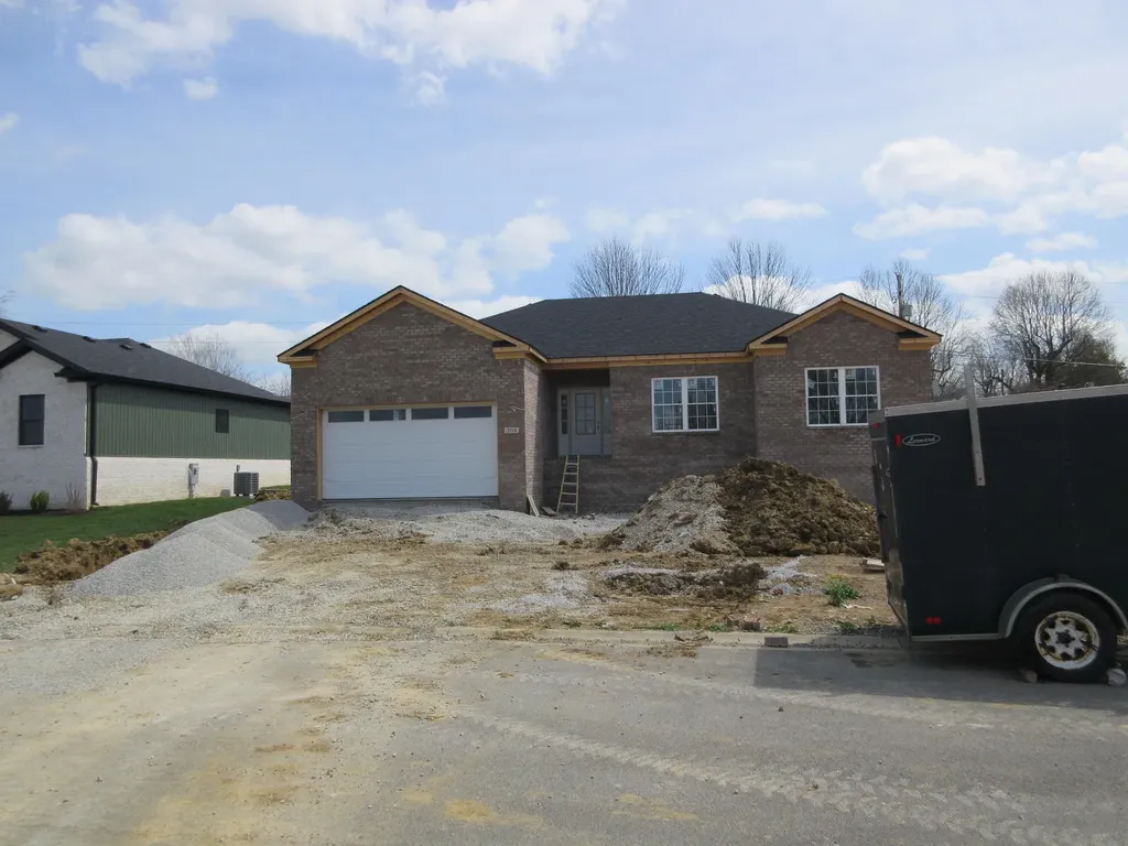 204 Jett Drive Winchester KY 40391