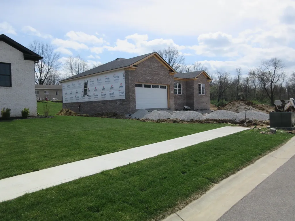 204 Jett Drive Winchester KY 40391