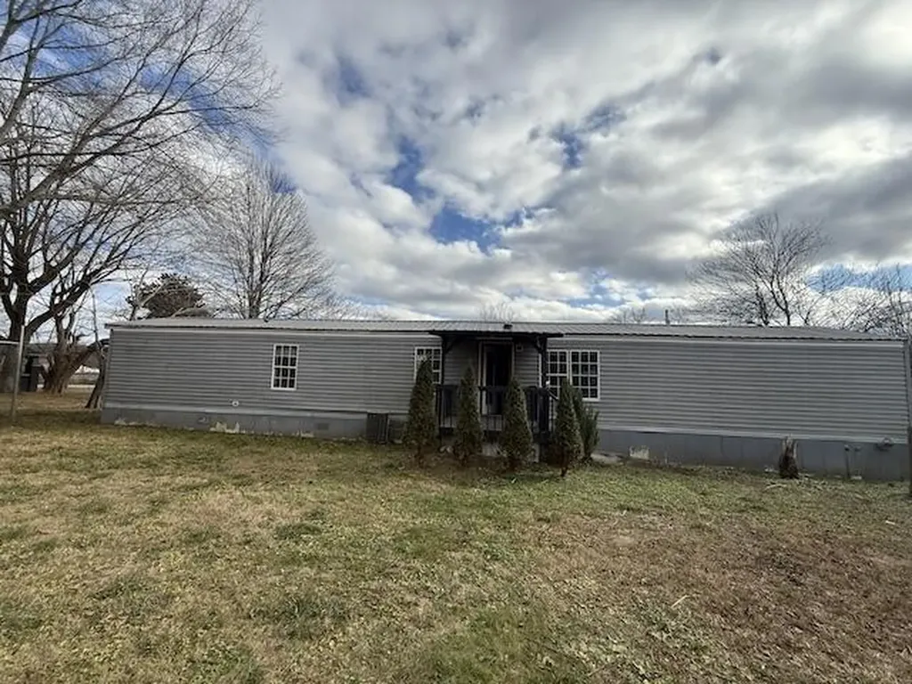 30 Sutton Street Corbin KY 40701