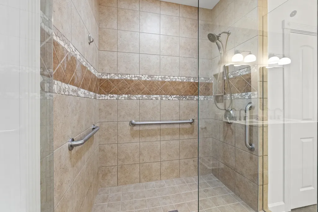 143 Royalty Drive Lancaster KY 40444