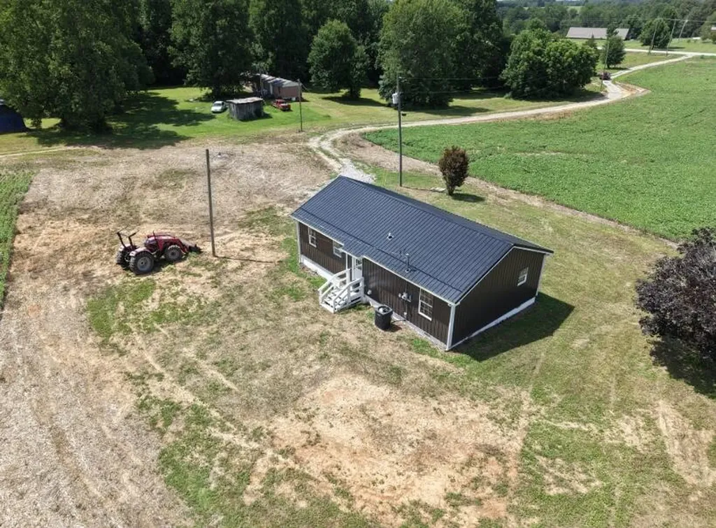 6715 E Highway 70 Eubank KY 42567