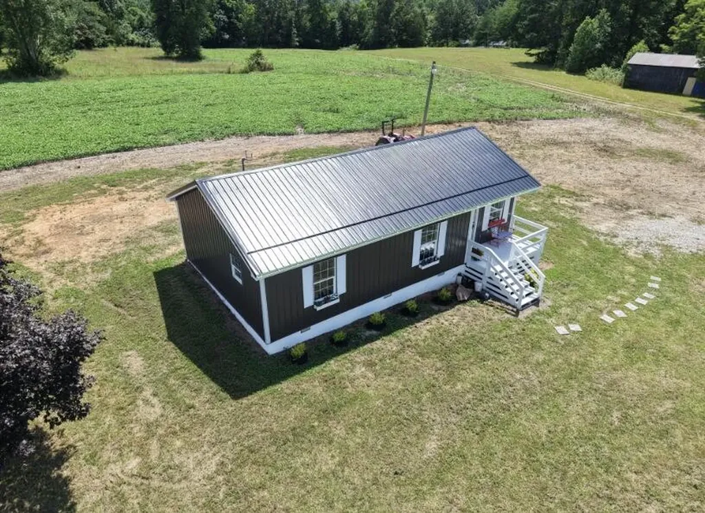 6715 E Highway 70 Eubank KY 42567