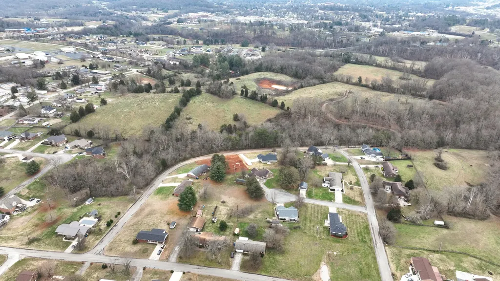 1908 Avalon Drive Somerset KY 42503