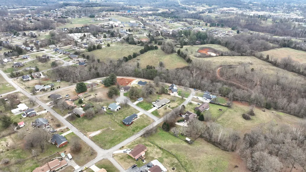 1908 Avalon Drive Somerset KY 42503