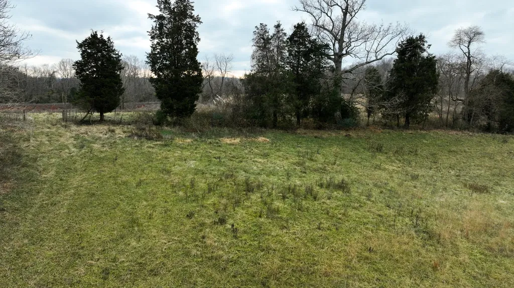 1908 Avalon Drive Somerset KY 42503