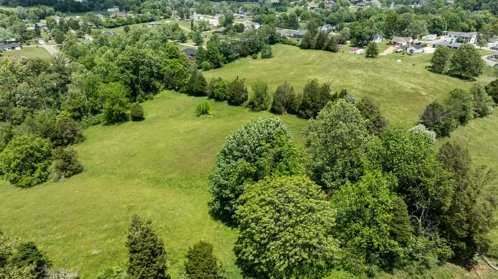 1908 Avalon Drive Somerset KY 42503