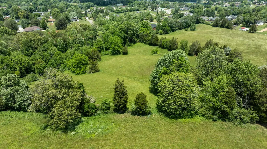 1908 Avalon Drive Somerset KY 42503
