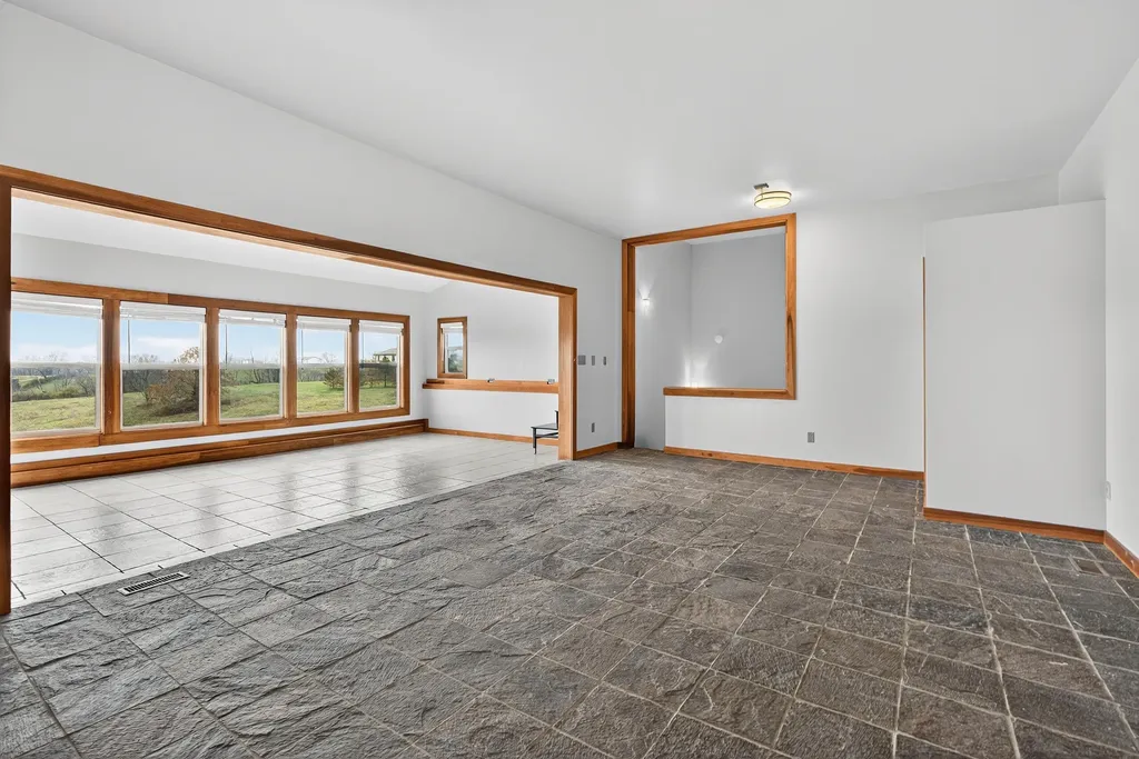 131 Wells Road Mt Sterling KY 40353