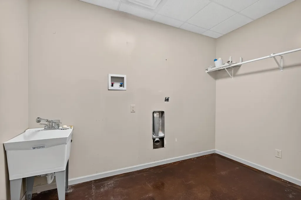 131 Wells Road Mt Sterling KY 40353