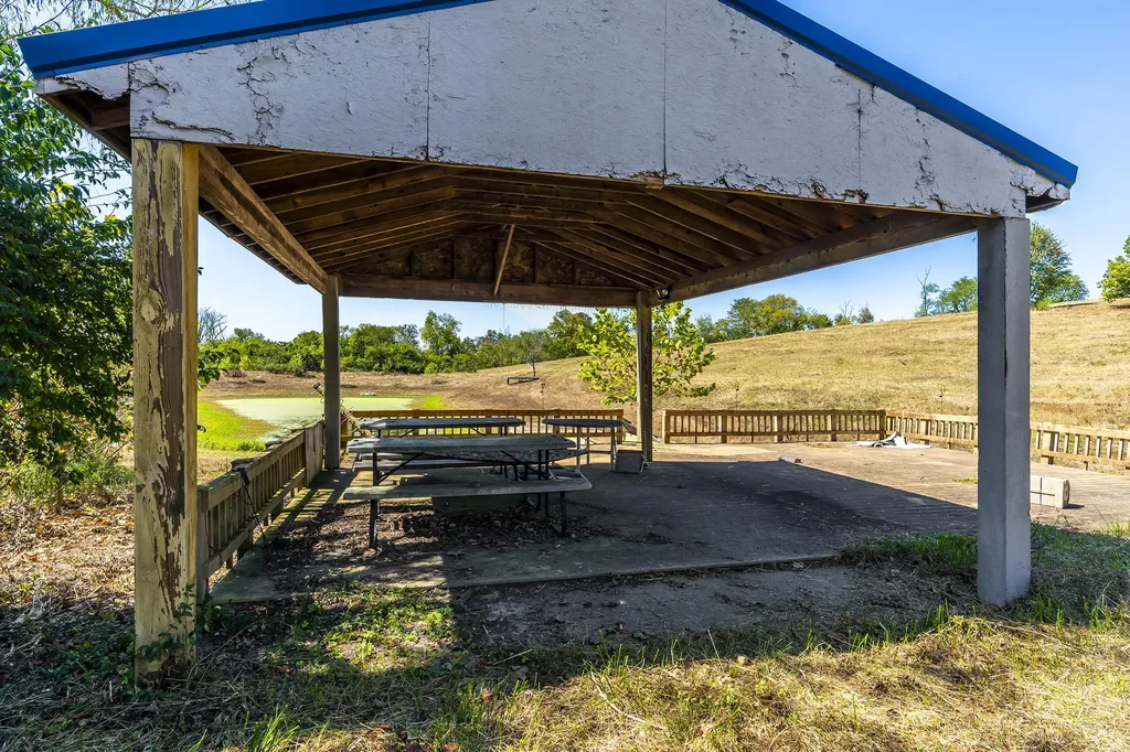 131 Wells Road Mt Sterling KY 40353