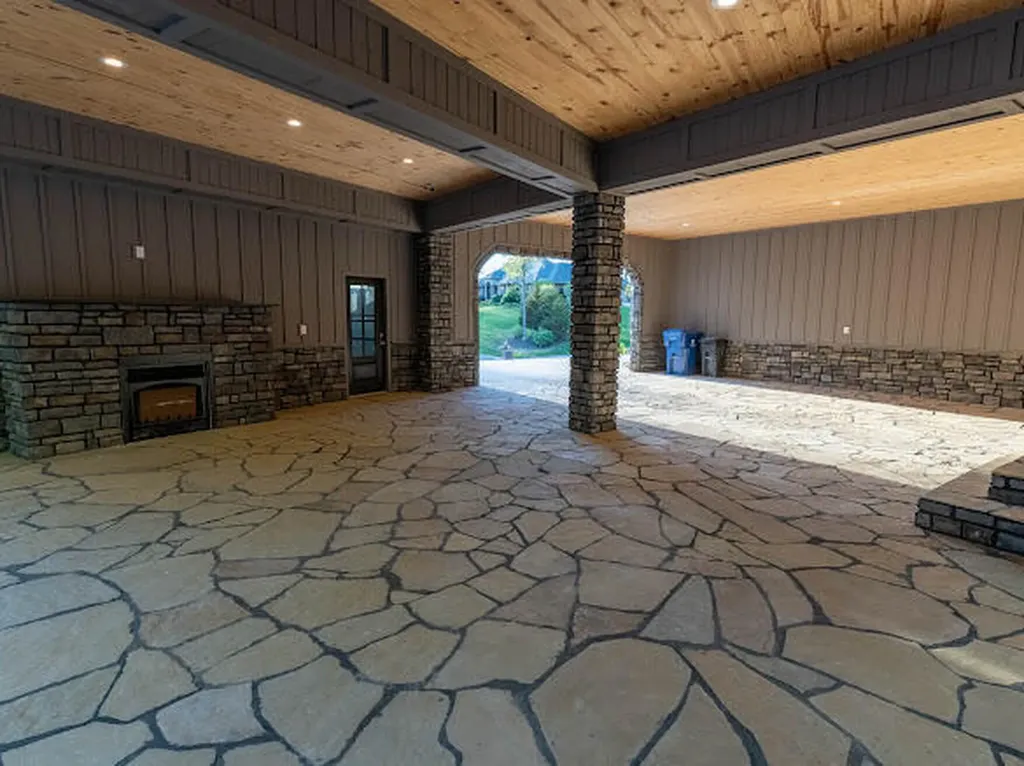 210 Leatherwood Drive London KY 40741