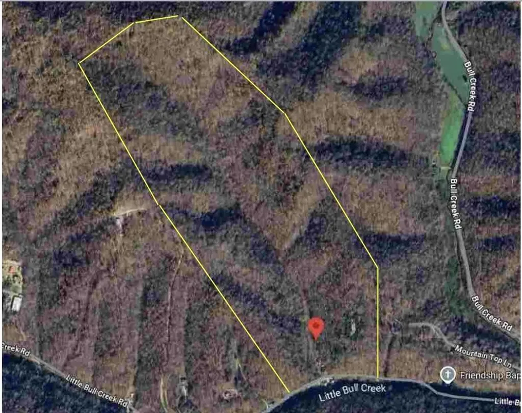 470 Little Bull Creek Road Woollum KY 40906
