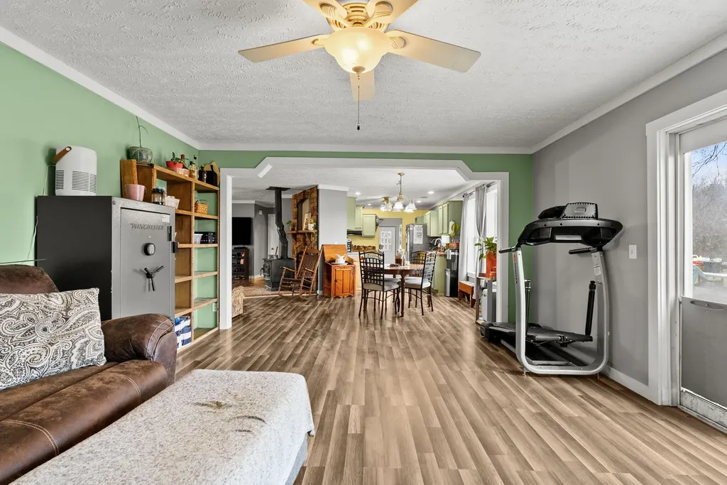 628 Ravens Creek Lane Cynthiana KY 41031