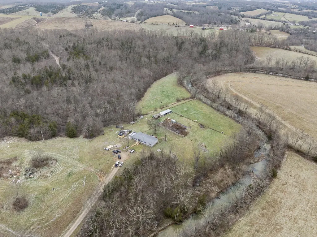 628 Ravens Creek Lane Cynthiana KY 41031