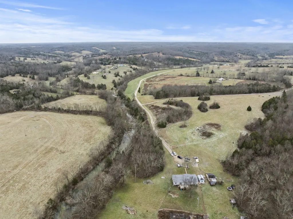 628 Ravens Creek Lane Cynthiana KY 41031