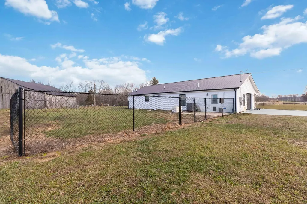 36 Butcher Estates Road Russell Springs KY 42642