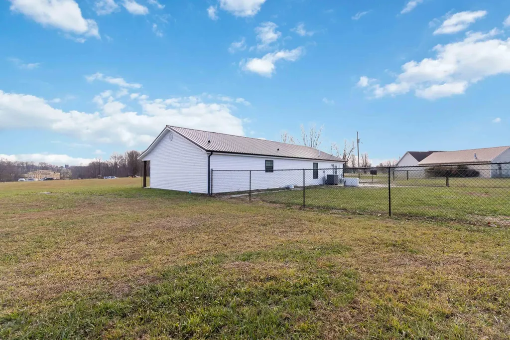36 Butcher Estates Road Russell Springs KY 42642