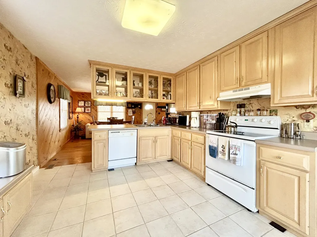 96 Vicki Street Nancy KY 42544