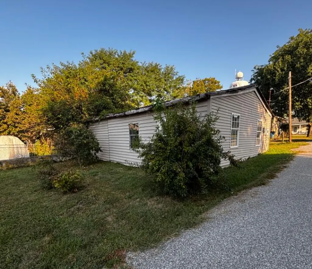 13 Clark Street Dry Ridge KY 41035