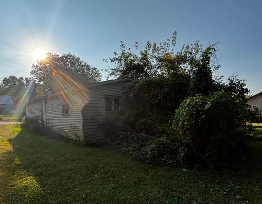 13 Clark Street Dry Ridge KY 41035