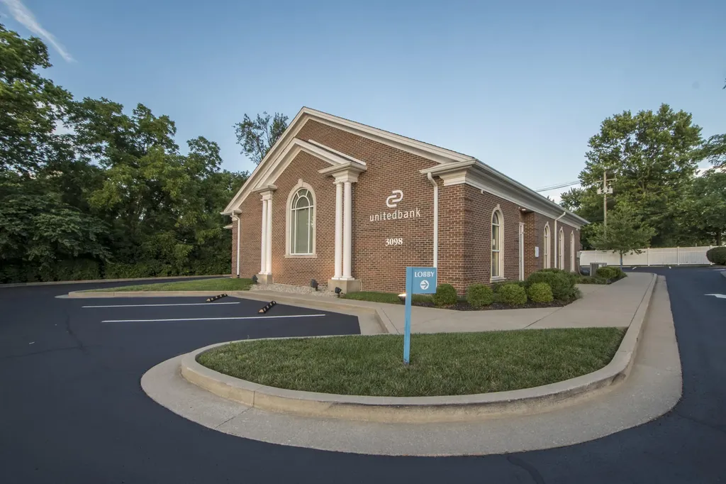 3098 Harrodsburg Road Lexington KY 40503