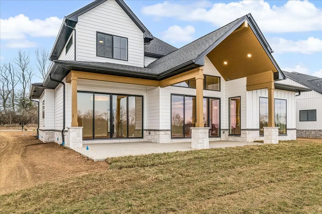 901 Bellerive Boulevard Nicholasville KY 40356