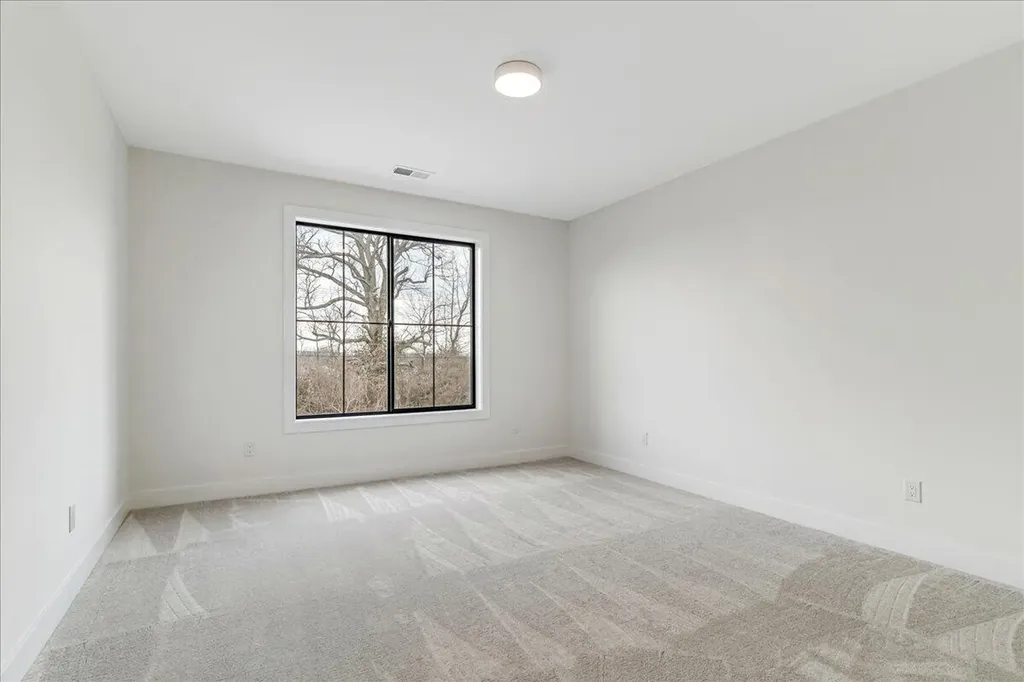 901 Bellerive Boulevard Nicholasville KY 40356