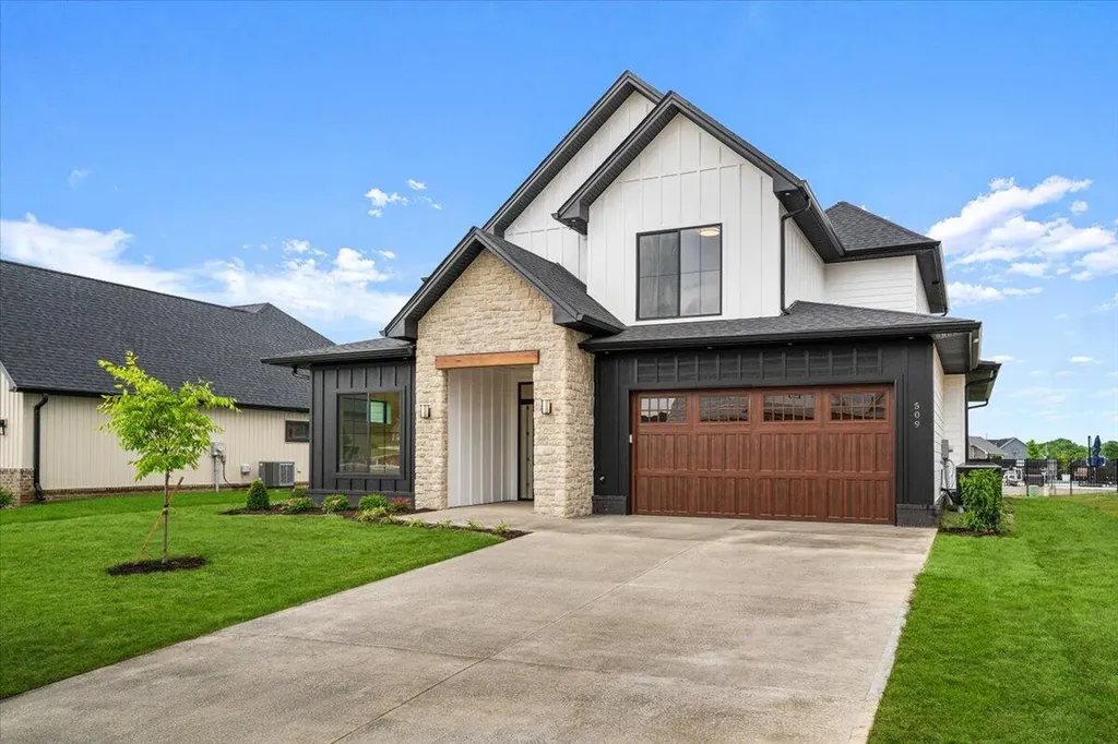 901 Bellerive Boulevard Nicholasville KY 40356
