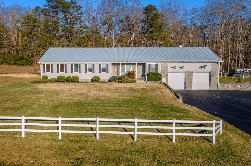 2649 Gabbard Road Berea KY 40403