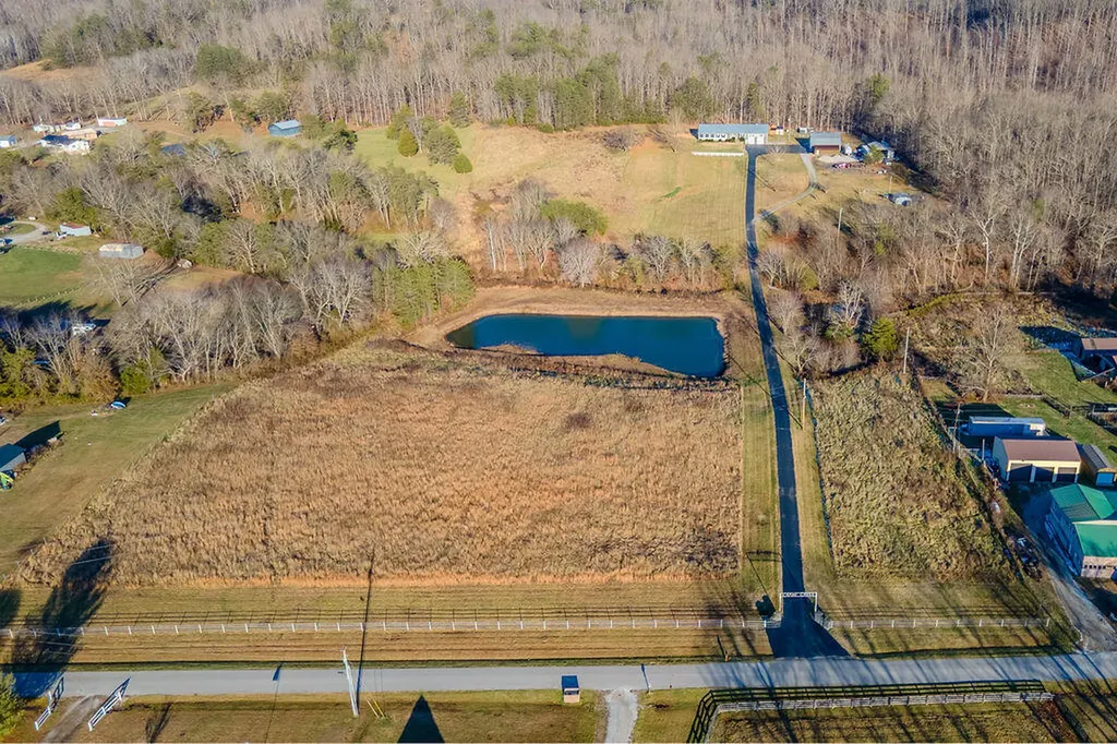 2649 Gabbard Road Berea KY 40403