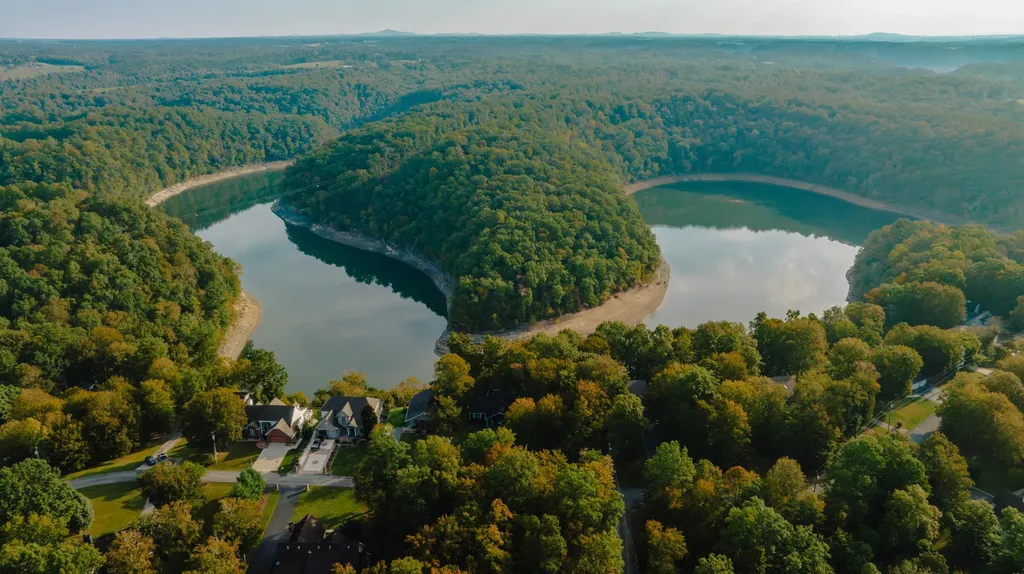 905 Lily Creek Resort Road Jamestown KY 42629