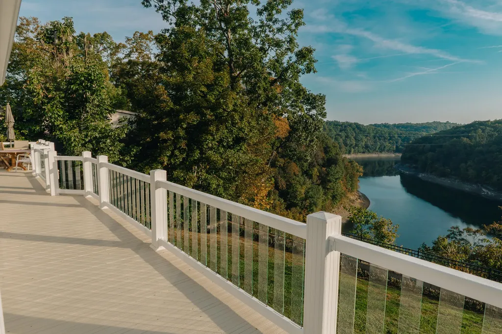 905 Lily Creek Resort Road Jamestown KY 42629