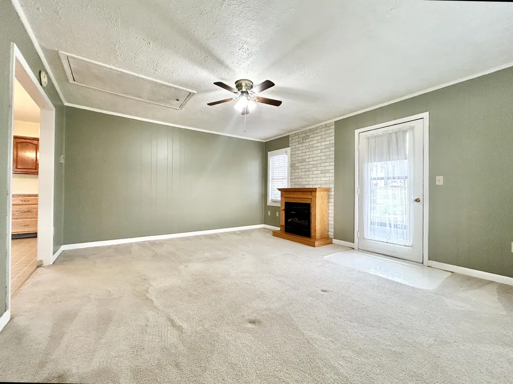 20 Maryland Avenue Monticello KY 42633