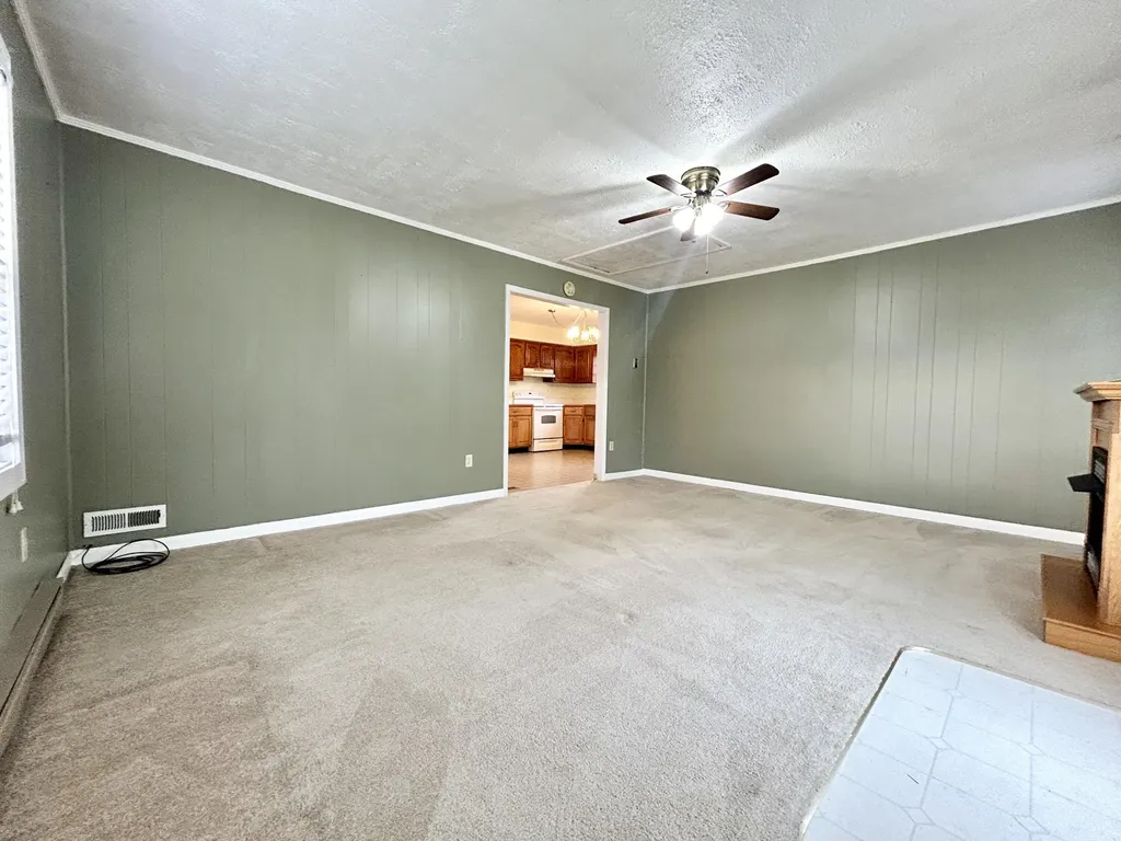 20 Maryland Avenue Monticello KY 42633