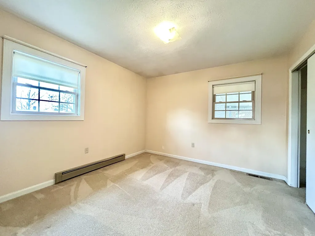 20 Maryland Avenue Monticello KY 42633
