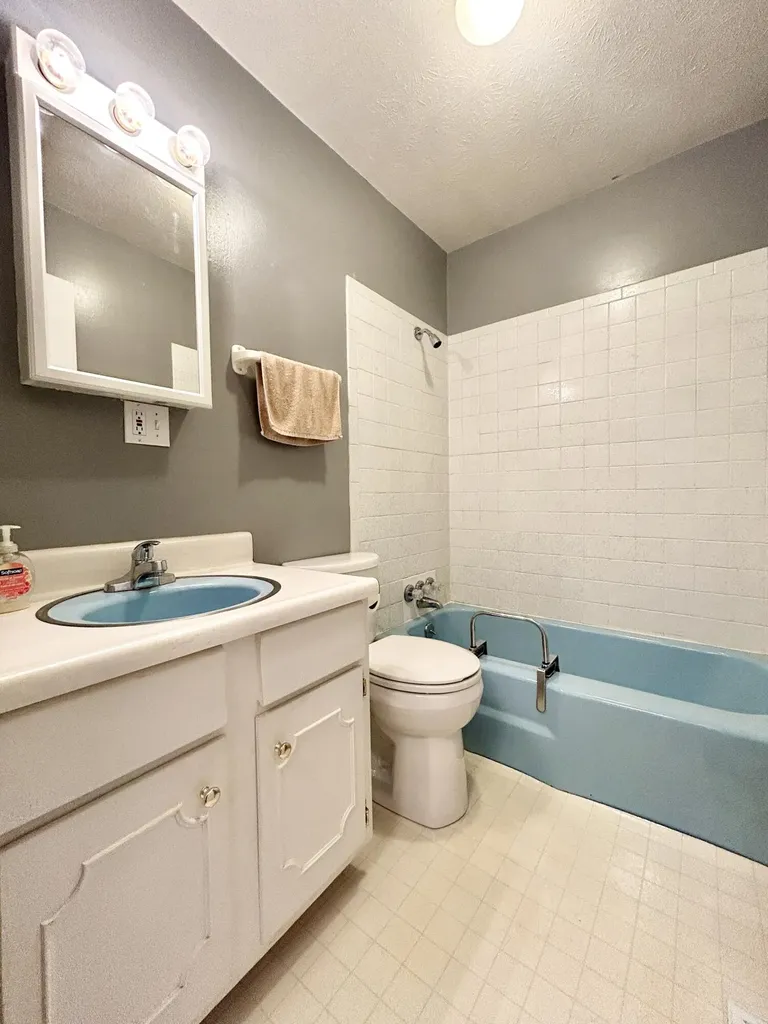 20 Maryland Avenue Monticello KY 42633