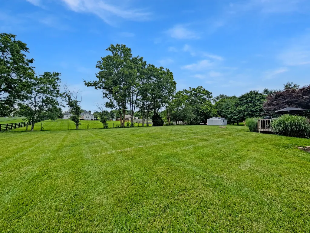 109 Edwards Court Lancaster KY 40444