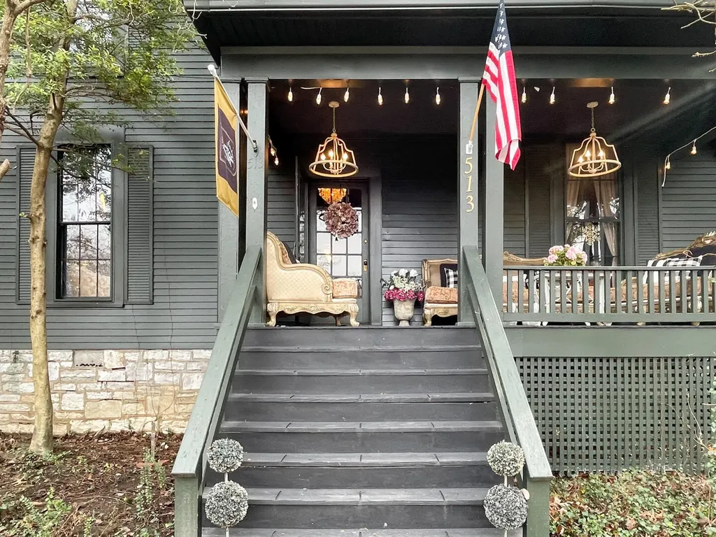 511-13 Capital Avenue Frankfort KY 40601
