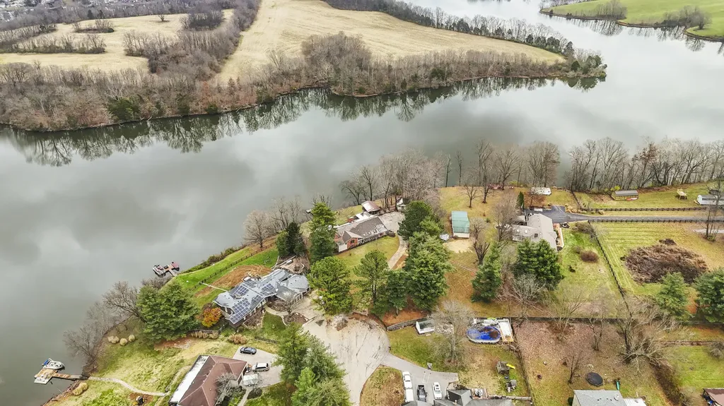 308 Fishman Circle Shelbyville KY 40065