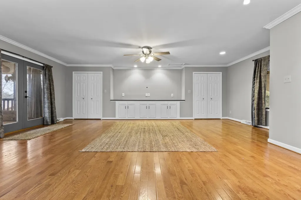 308 Fishman Circle Shelbyville KY 40065