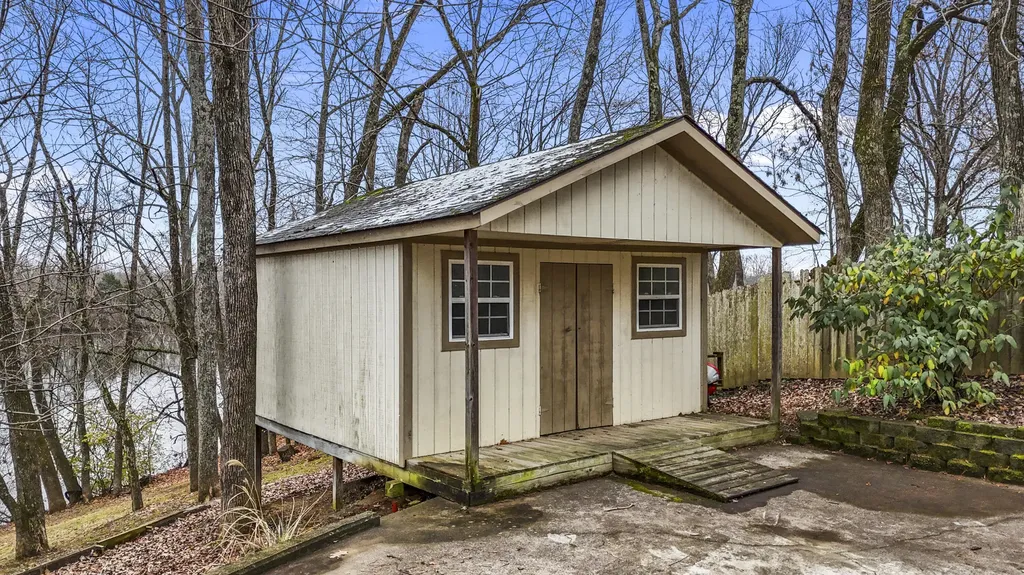 308 Fishman Circle Shelbyville KY 40065