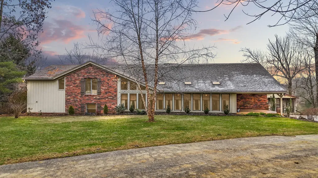 308 Fishman Circle Shelbyville KY 40065
