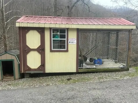 10806 406 Highway Roark KY 40979