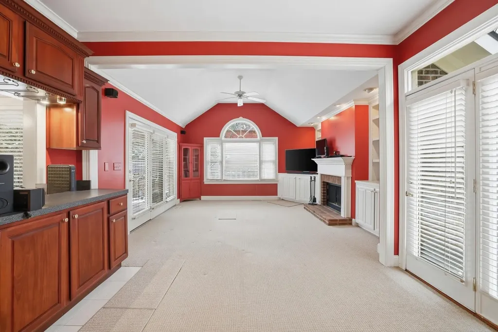 1205 Trumpeter Row Lexington KY 40502